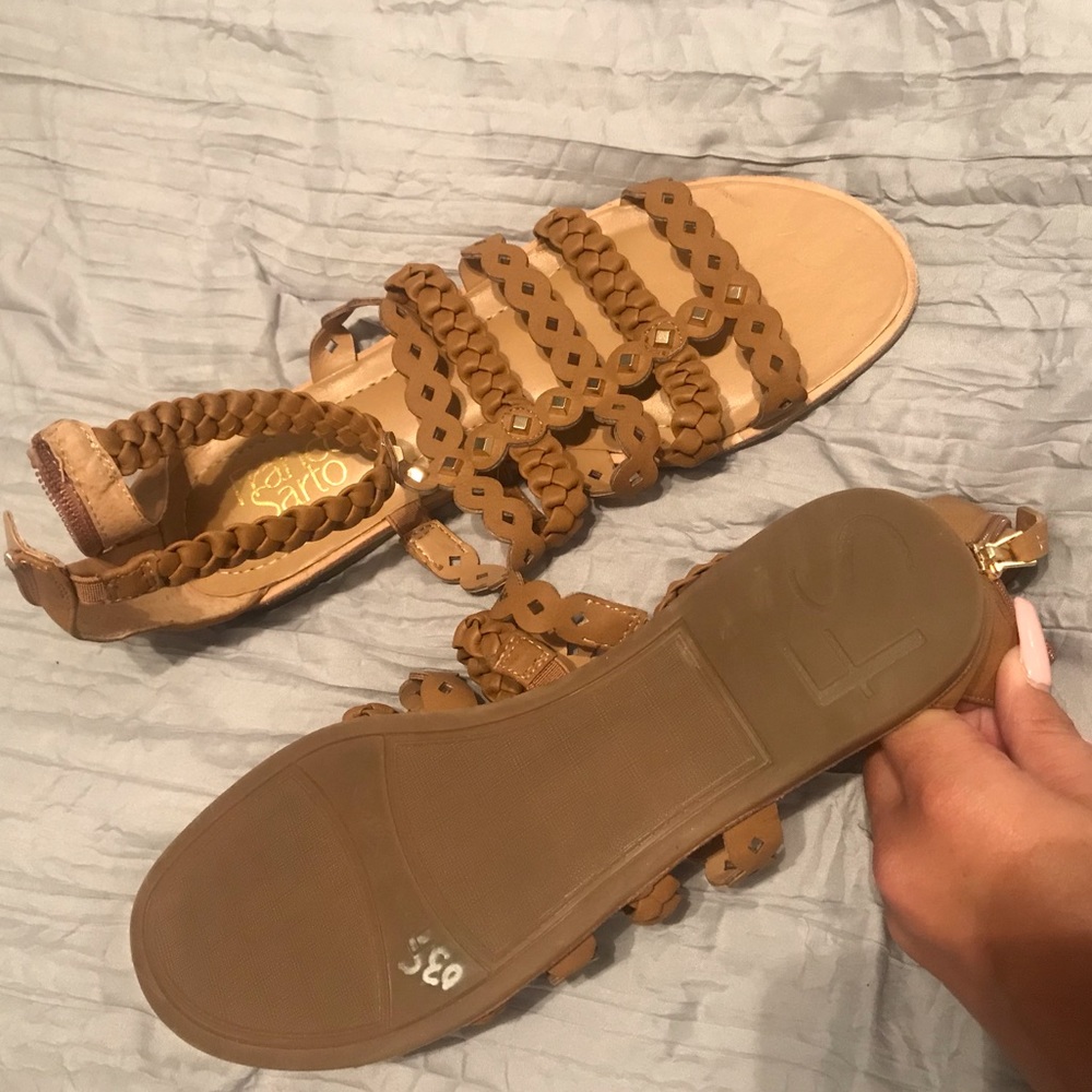 Sandals - Picture 3 of 4
